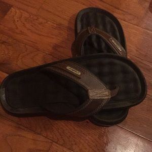 Ryder leather sandals